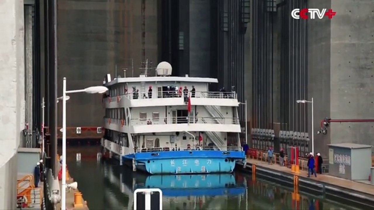 World's largest elevator opens and can hold a passenger ship