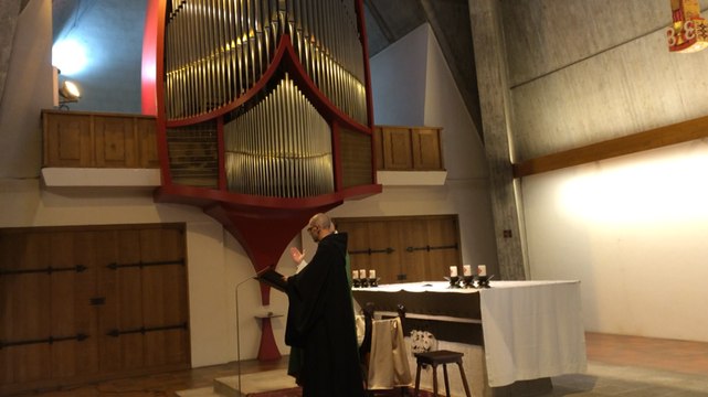 Orgue béni à l'abbaye de Kergonan