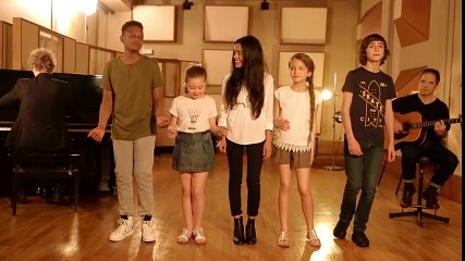 Kids United - Tout Le Bonheur Du Monde (Acoustique - Officiel)