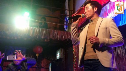 Mua xuan do co em. Anh Tuan