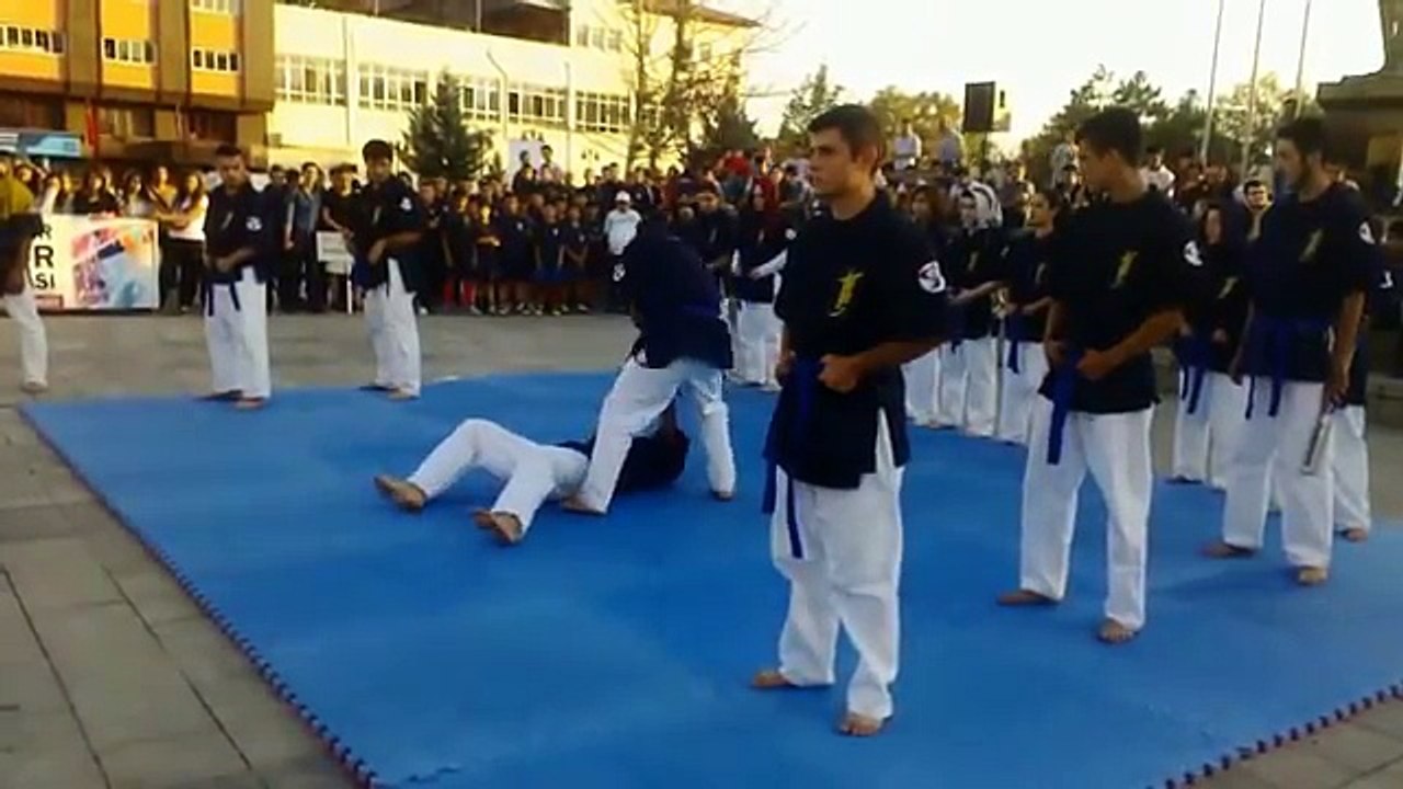 Türk Savaş Sanatı - Üniversite de Sayokan Dersimiz