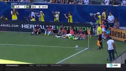 Van Damme own Goal HD -  LA Galaxy 1-1 Seattle Sounders FC - 26.09.2016 MLS