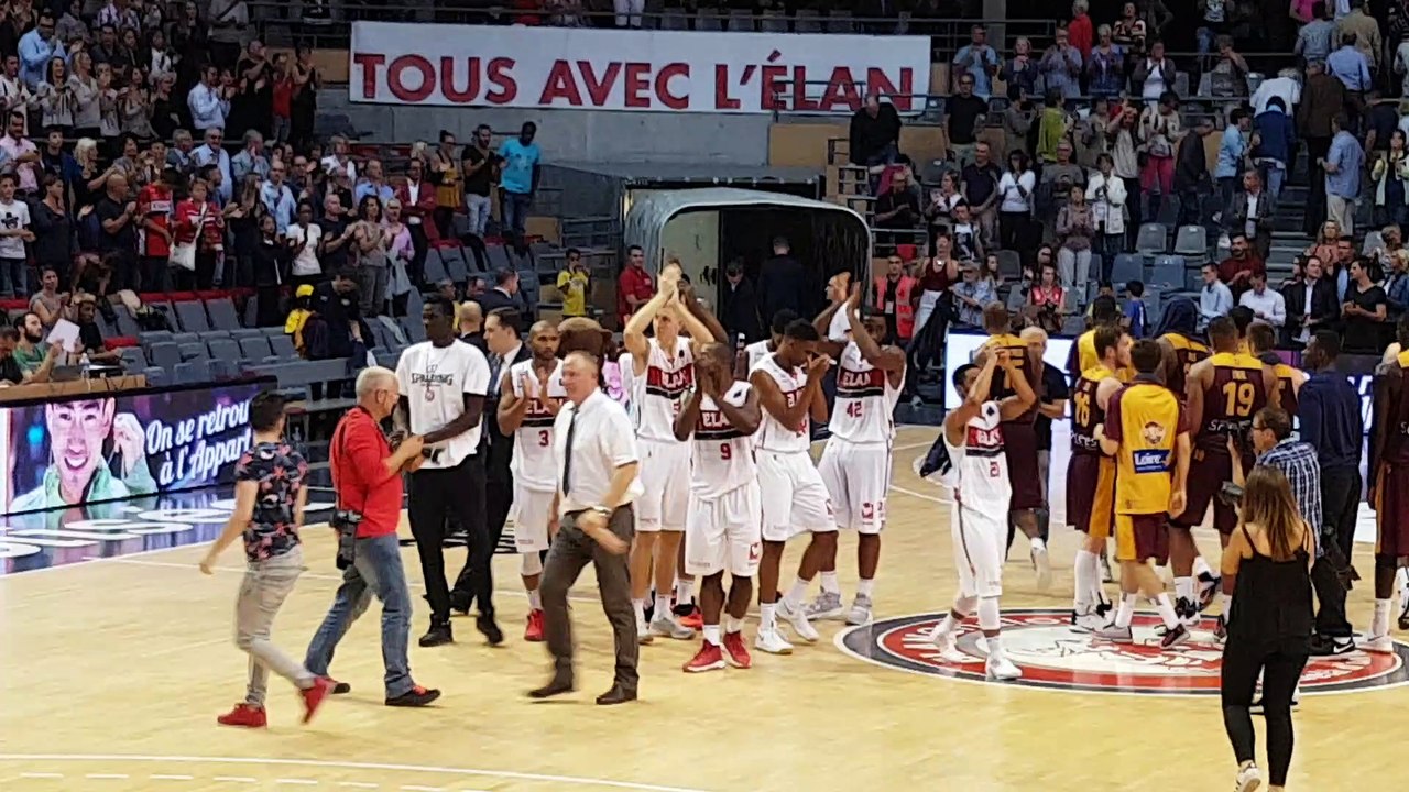 Première célébration de la saison !