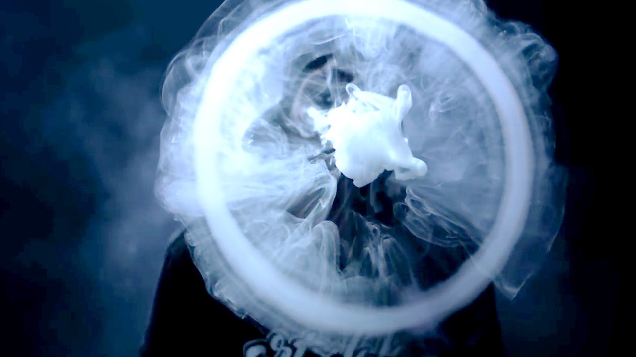 King Titus - Le maitre des ronds de fumées