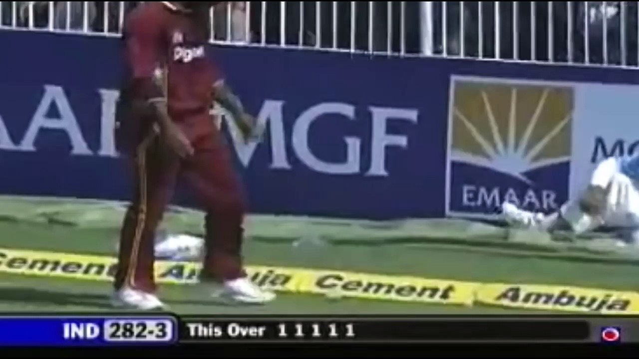 Ms Dhoni and Sachin Tendulkar blasts on West indies -- India scores 341 runs