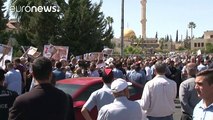 Giordania: manifestazione di protesta dopo l'uccisione di Hattar