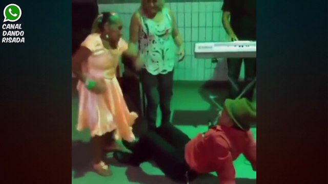 Whatsapp Videos Picantes Fails Engraçados Best Funny Comedy Risas Pata Agosto 2016