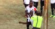 Zimbabwe'de Futbolcu, Kırmızı Kart Gösteren Hakeme Saldırdı