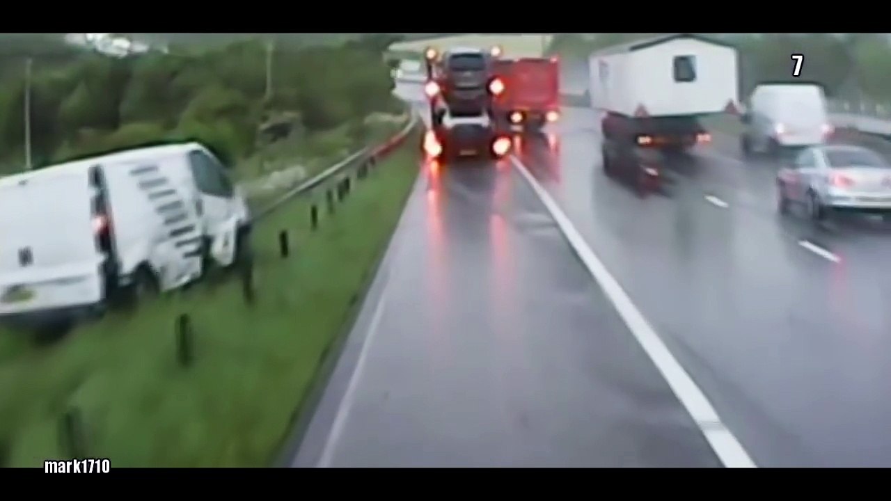 Car Crash very Shock dash camera 2016 NEW #17