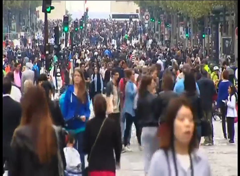 Paris Become Car Free Zone For A Day