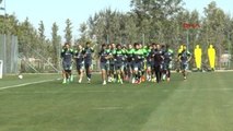 Atiker Konyaspor, Gent Maçının Hazırlıklarına Başladı