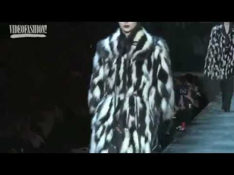 Marc Jacobs - Autumn/Winter 2015-16 | Runway Highlights