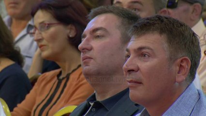 E majta ‘show’ uniteti në Dibër - Top Channel Albania - News - Lajme