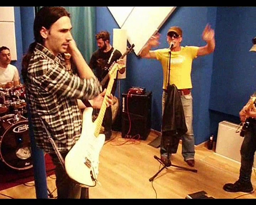 VASKO & KOMMETALBAND GLI SPARI  + SBALLI RAVVICINATI BY VASKO DEL SUD