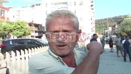 Report TV - Banoret në panik nga zjarri