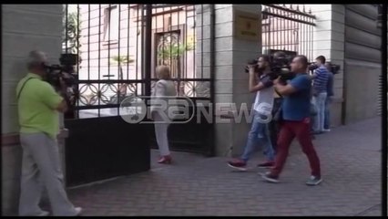 Kushtetuta e re nis me shkelje të afateve për institucionet