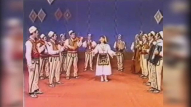 Ora News - Ndahet nga jeta bilbili i muzikës popullore Naile Hoxha