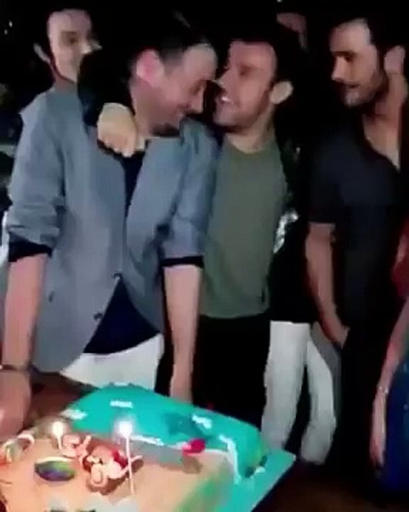 Barış Arduç - Salih Bademci - Onur Büyüktopçu 35 ci doğum günü