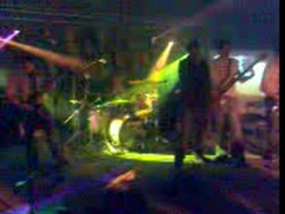 (guise)gaylord : Weeds concert amiens 21 avril 2007