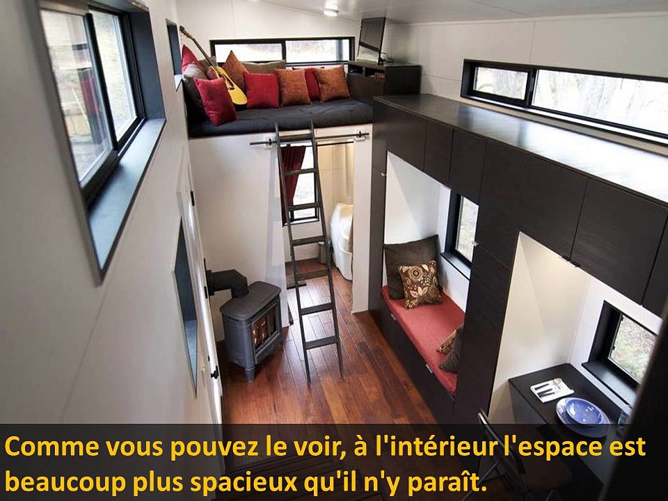 Un couple vit dans une maison toute petite et pourtant c'est si bien agencé qu'on rêverait tous d'avoir une maison comme ça !