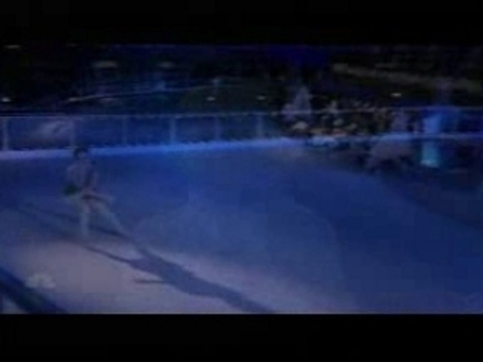 Christina Aguilera - Hurt Live @ Rockefeller Center 2006