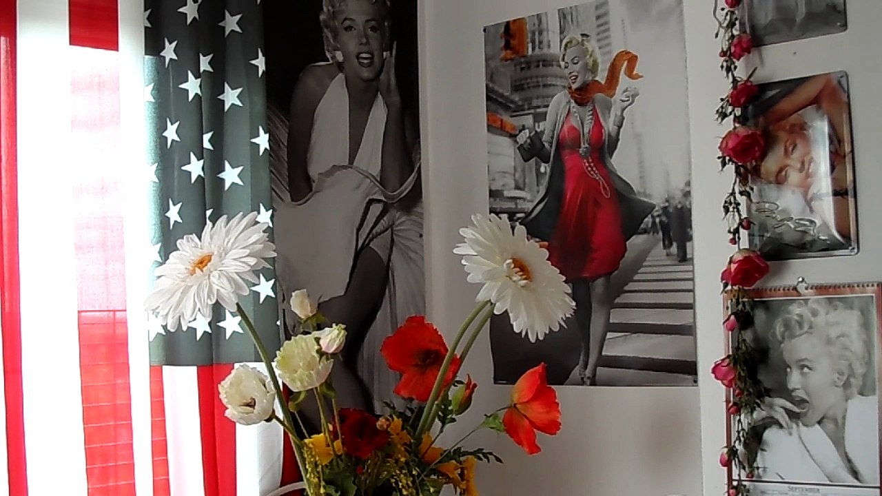 michel  sardou  chanteur  de jazz ..( 1985 ).