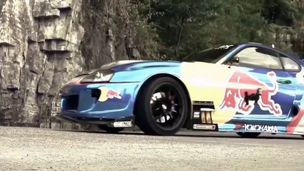 Different Heaven и весёлое настроение