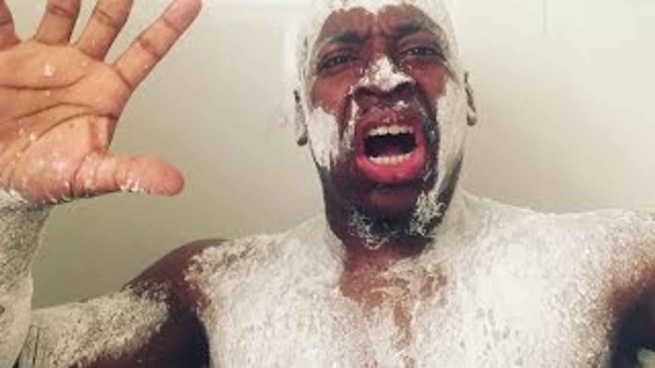 BEST FLOUR PRANK EVER!!!