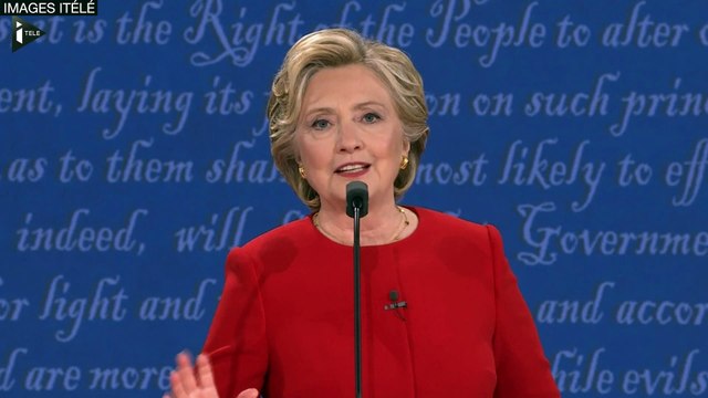 Hillary Clinton : un mensonge raciste mettant en doute la nationalité américaine du président Barack Obama.