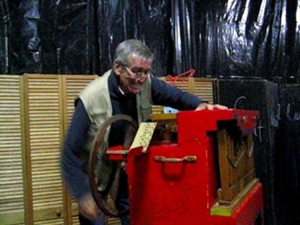 Lusine du Dérot, Orgue de barbarie