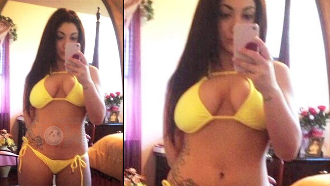 CELEBRITY Selfies Of All Time Miley Cyrus, Rihanna, Nicki Minaj and Others