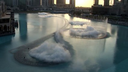 The Dubai Fountain- Sama Dubai (Opener) Shot HD Cameras  (HIGH QUALITY!)