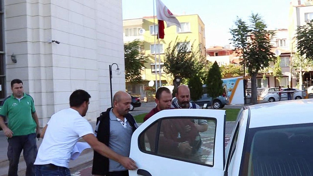Akhisar'da baba-oğul cinayeti