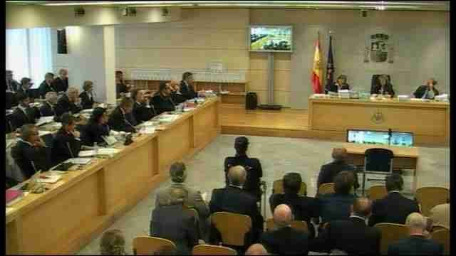 Los usuarios de las tarjetas opacas niegan la validez de los gastos imputados