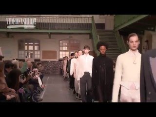 Runway Finale from John Galliano - Paris Fashion Week - Fall 2016