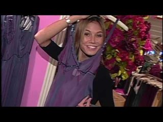 Heidi Klum's Sexy Shopping Trip to Victoria's Secret - Videofashion Vault