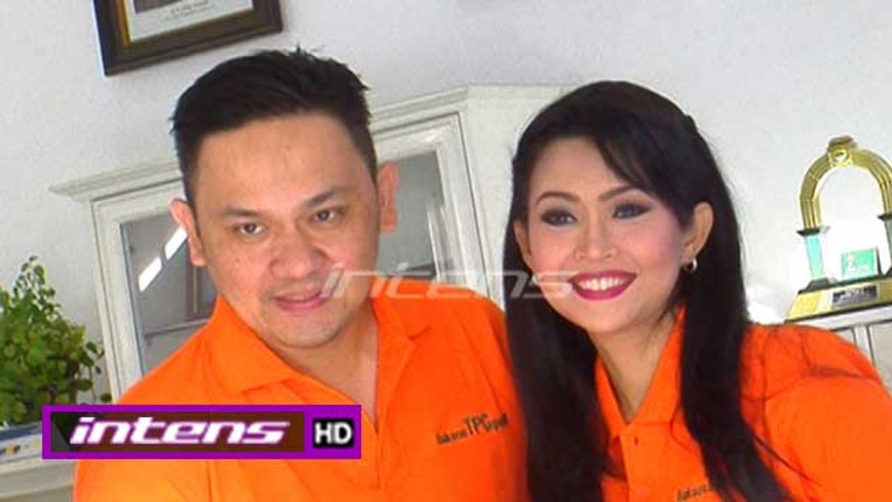 Farhat Abbas-Ratna Listy Menjalin Hubungan Spesial? - Intens 27 September 2016