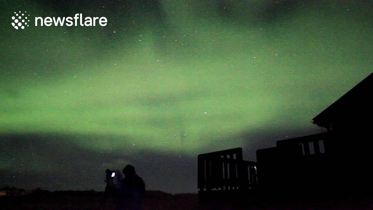 Violinist features in cool Aurora Borealis timelapse