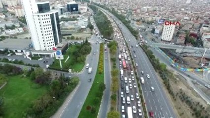 Mahmutbey Gişelerinin Oluşturduğu Trafiğin Havadan Görüntüleri