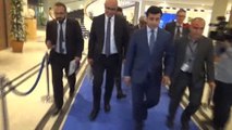 Demirtaş ?hdp?ye Bir Kapatılma Davası Açılabilir mi Diye Daha İleri Bir Tartışma Yürütülüyor