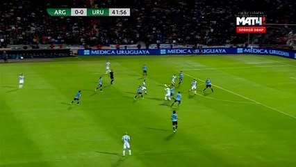 Lionel Messi crazy ball control vs Uruguay