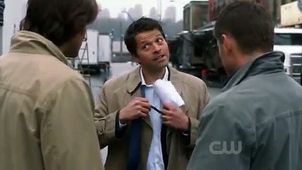 Supernatural - Dean ve Samin dizi setinde Cass ile karşılaşması (Türkçe Altyazılı)