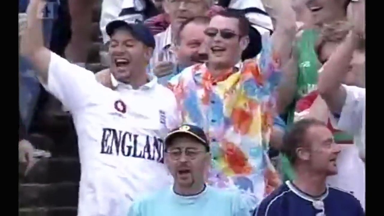 4 Wickets in 1 Over - Best Fast bowling in cricket History !!! - YouTube