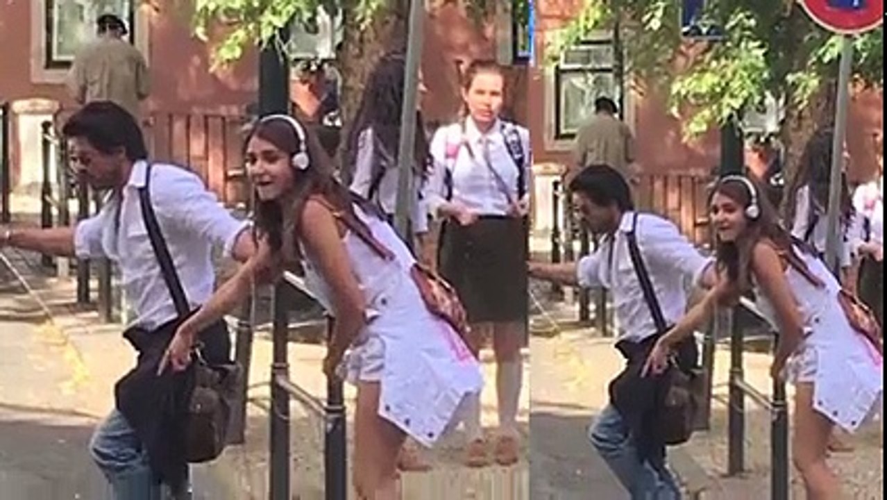 Shahrukh Khan & Anushka Sharma's ROMANTIC Dance