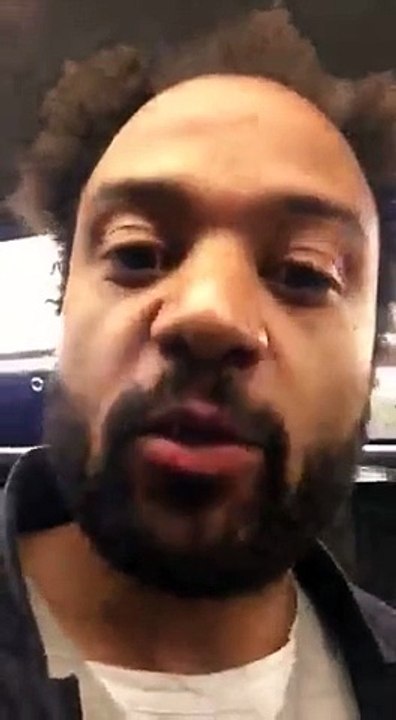 Fabrice Eboué met au défi Anne Hidalgo de prendre le RER D après 22h entre St Denis et Sarcelle!