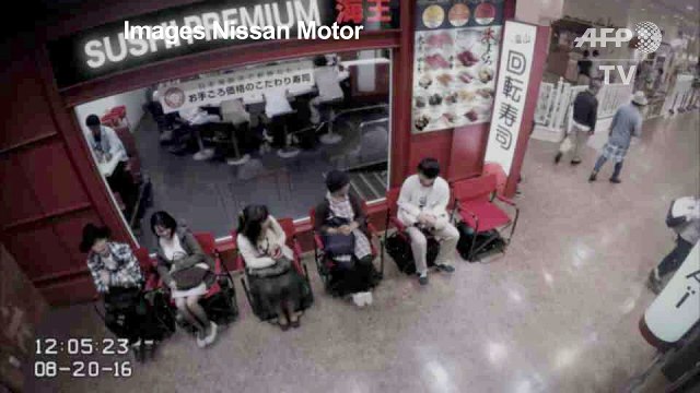 Fini les files d'attente debout, voici les chaises autonomes