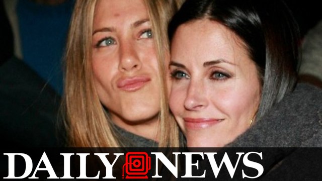 Courteney Cox Comments On Jennifer Aniston Dragged Into Brad Pitt's Divorce