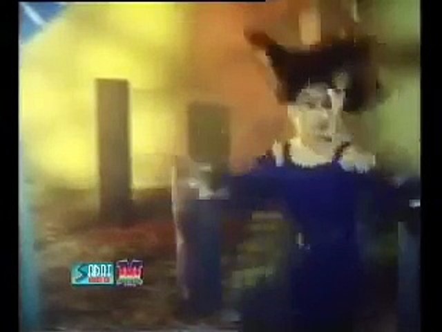 Reema Khan hot dance video - YouTube