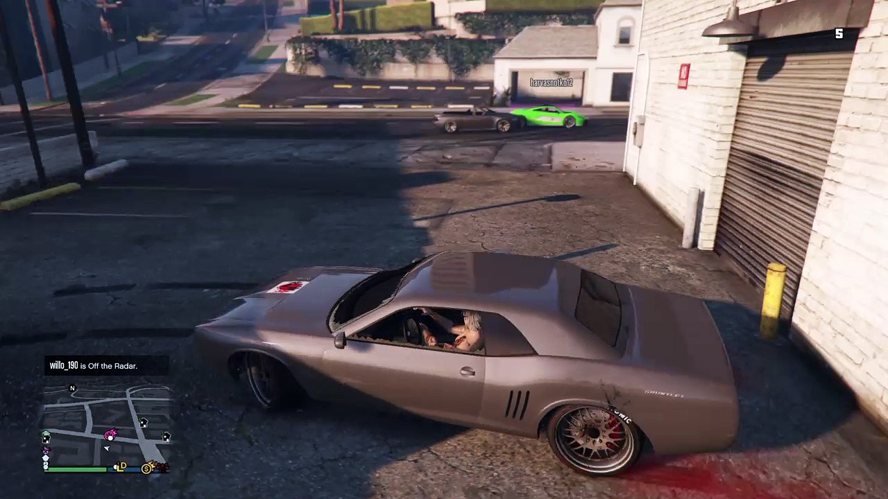 Sticky bomb in carwindow