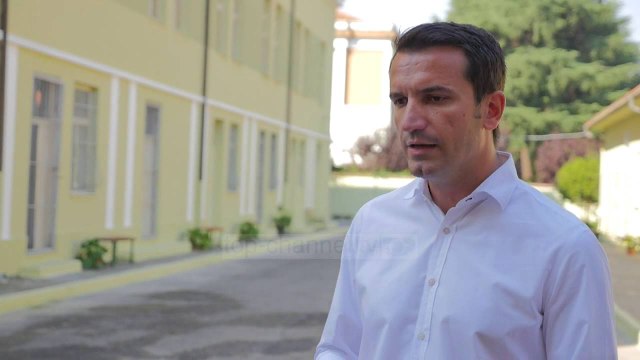 Kredi të buta për të pastrehët - Top Channel Albania - News - Lajme